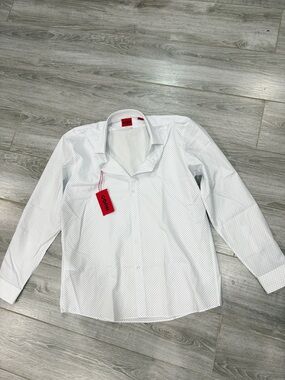 New HUGO White Dress Shirt with Subtle Micro Dot Detail size 17-1/2